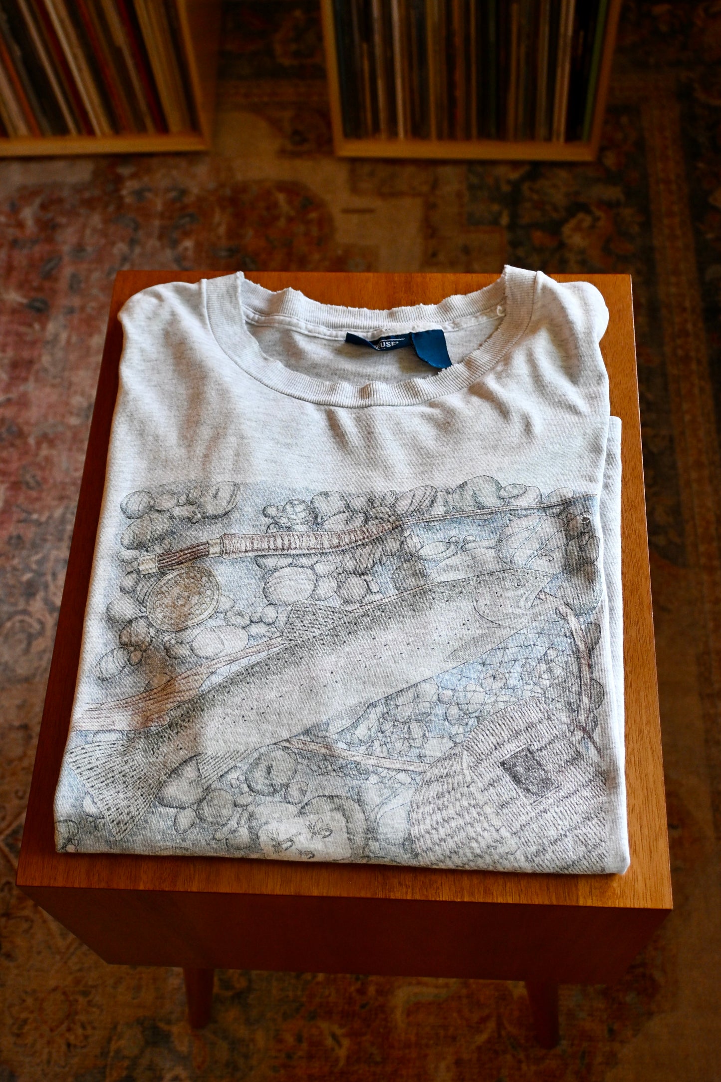 Distressed Van Heusen T - XL