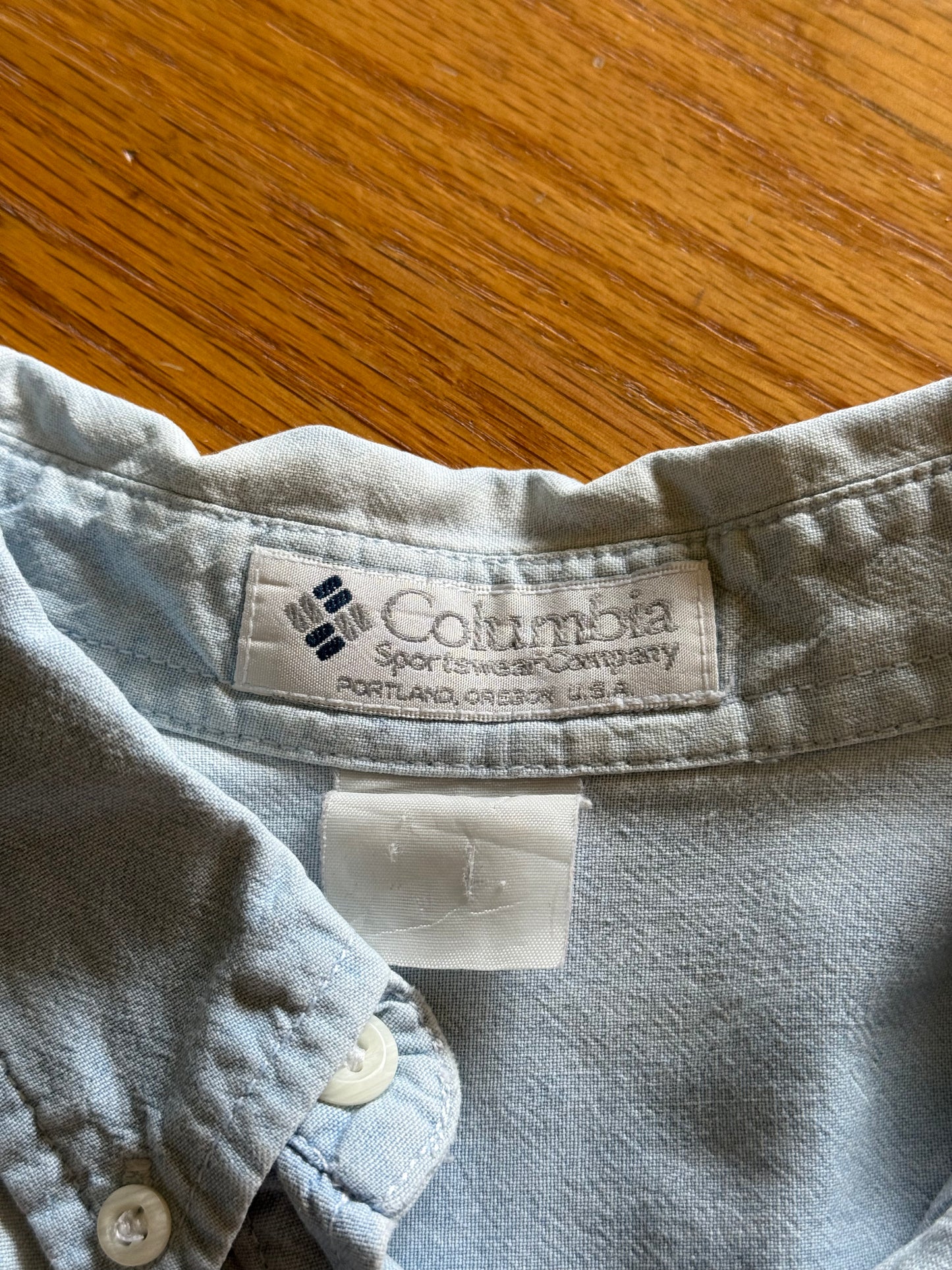 Vintage Columbia Embroidered Fly Caster Shirt - L
