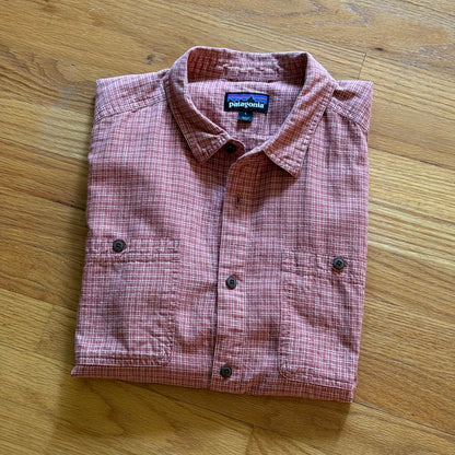 Patagonia Go To Shirt - L