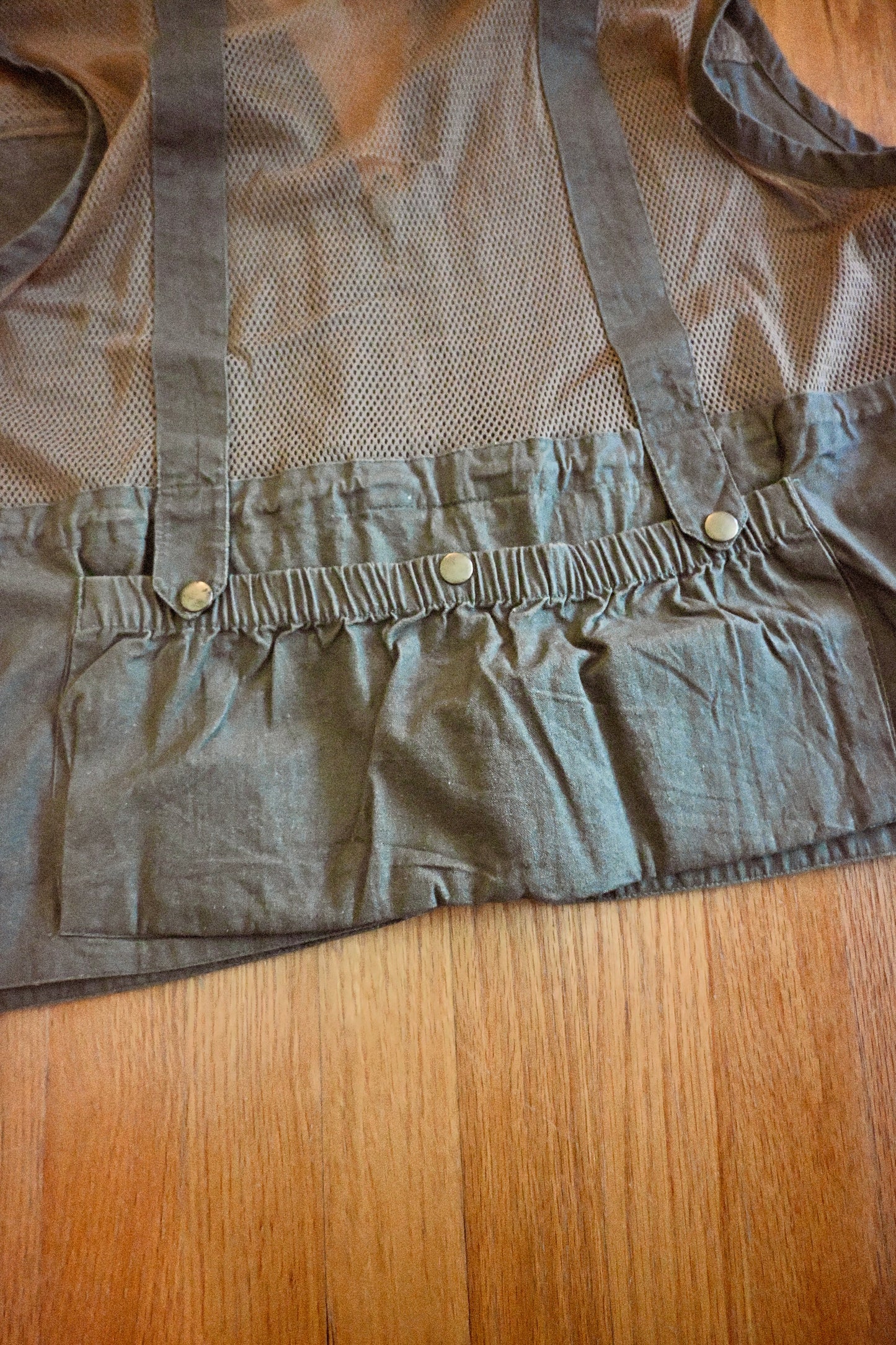 Salmon Patch Vest - M