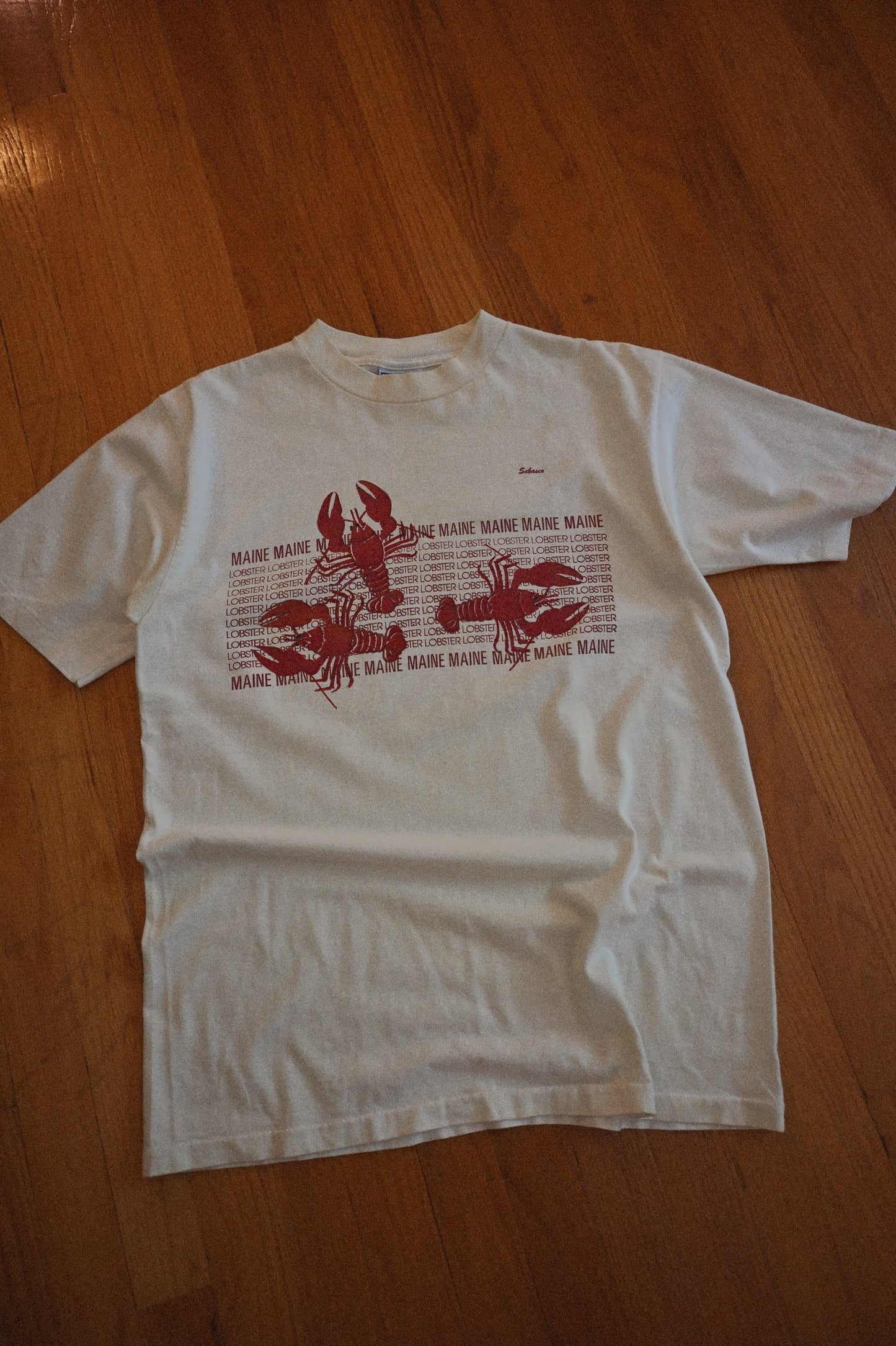 Distressed Maine Lobster T - L
