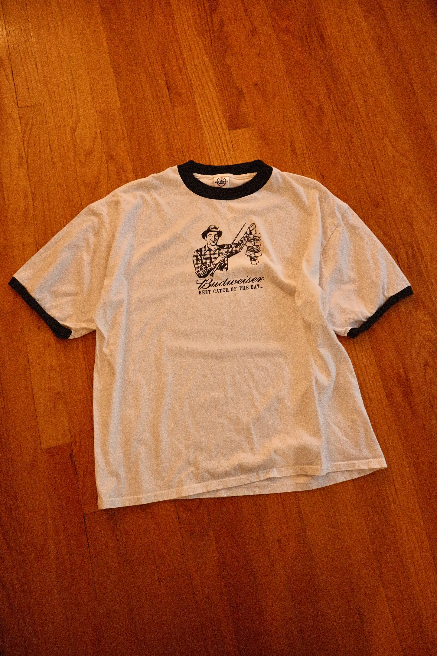 Vintage Catch of the Day Budweiser T - XL
