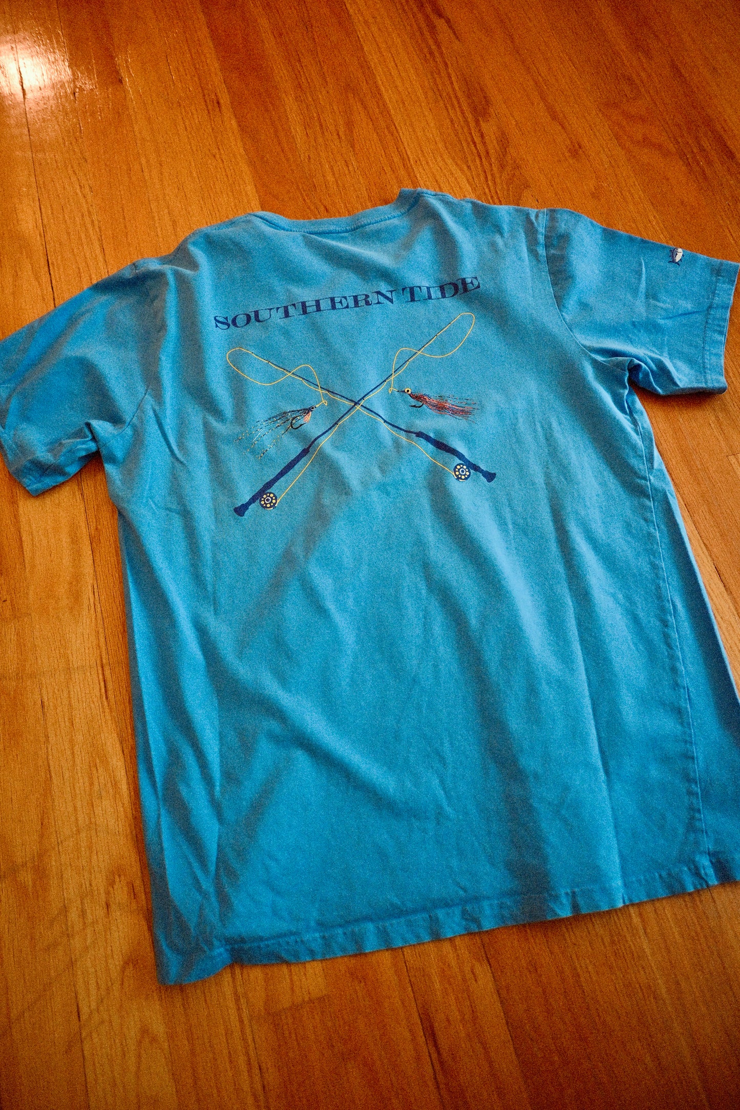 Modern Southern Tide Rod Cross T - M