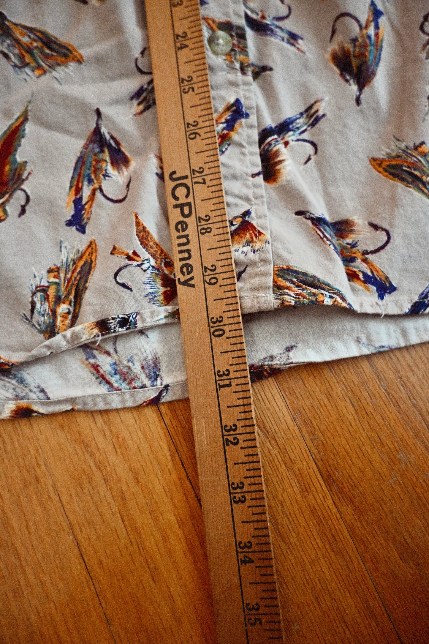 Columbia Flies All Over Short Sleeve - L