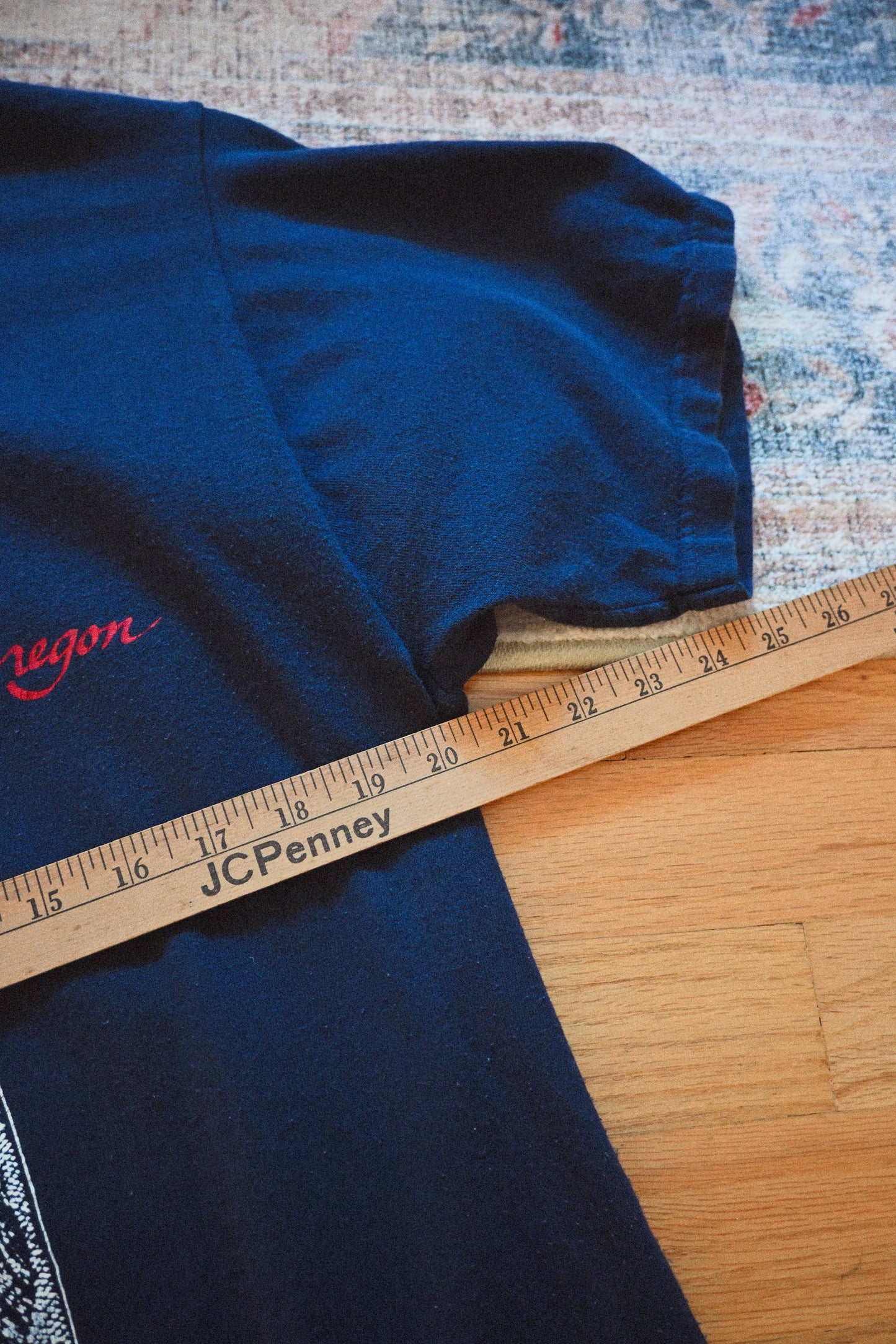 Distressed Oregon Salmon T - L