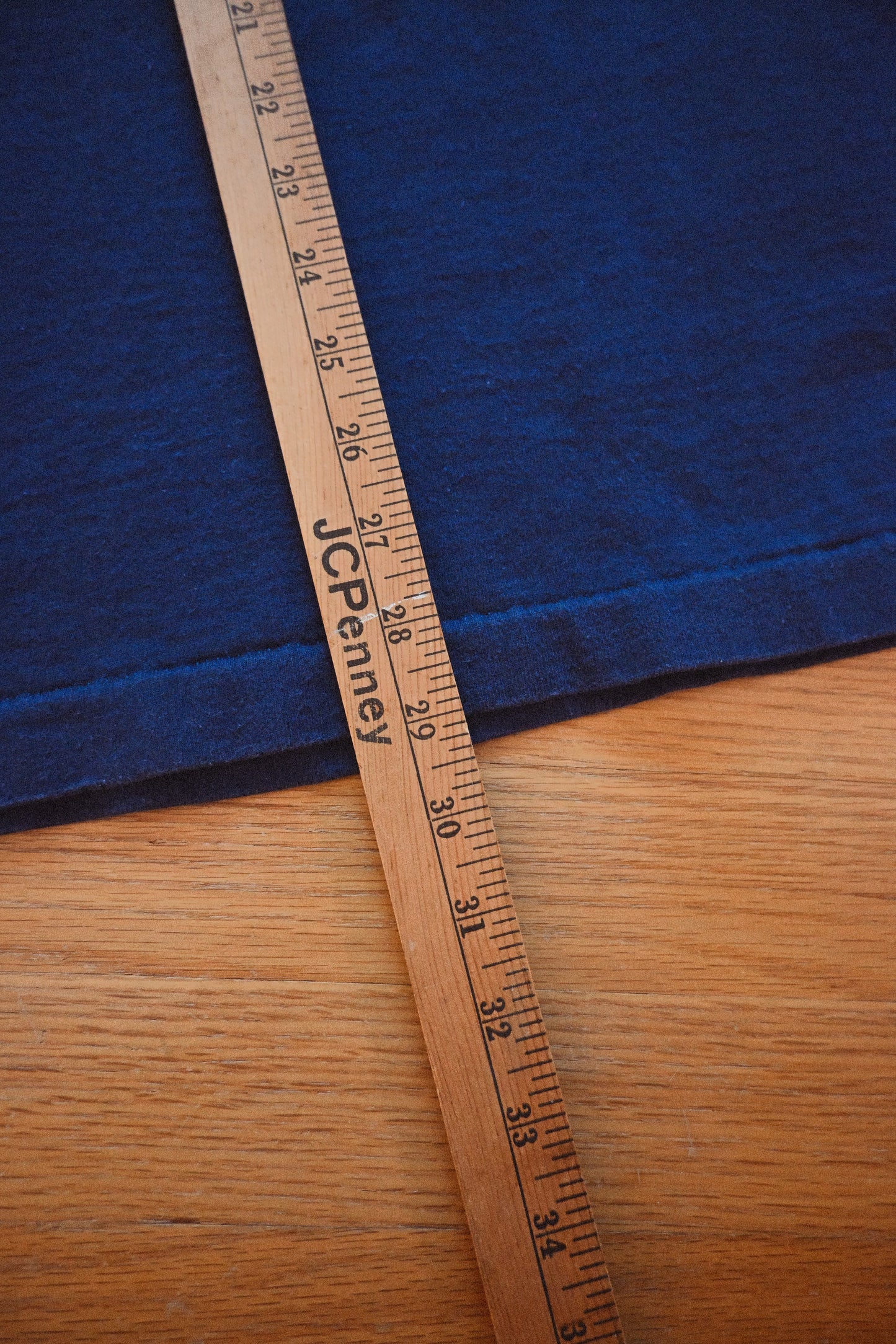 Distressed Abercrombie and Fitch Fly Fishing T - L