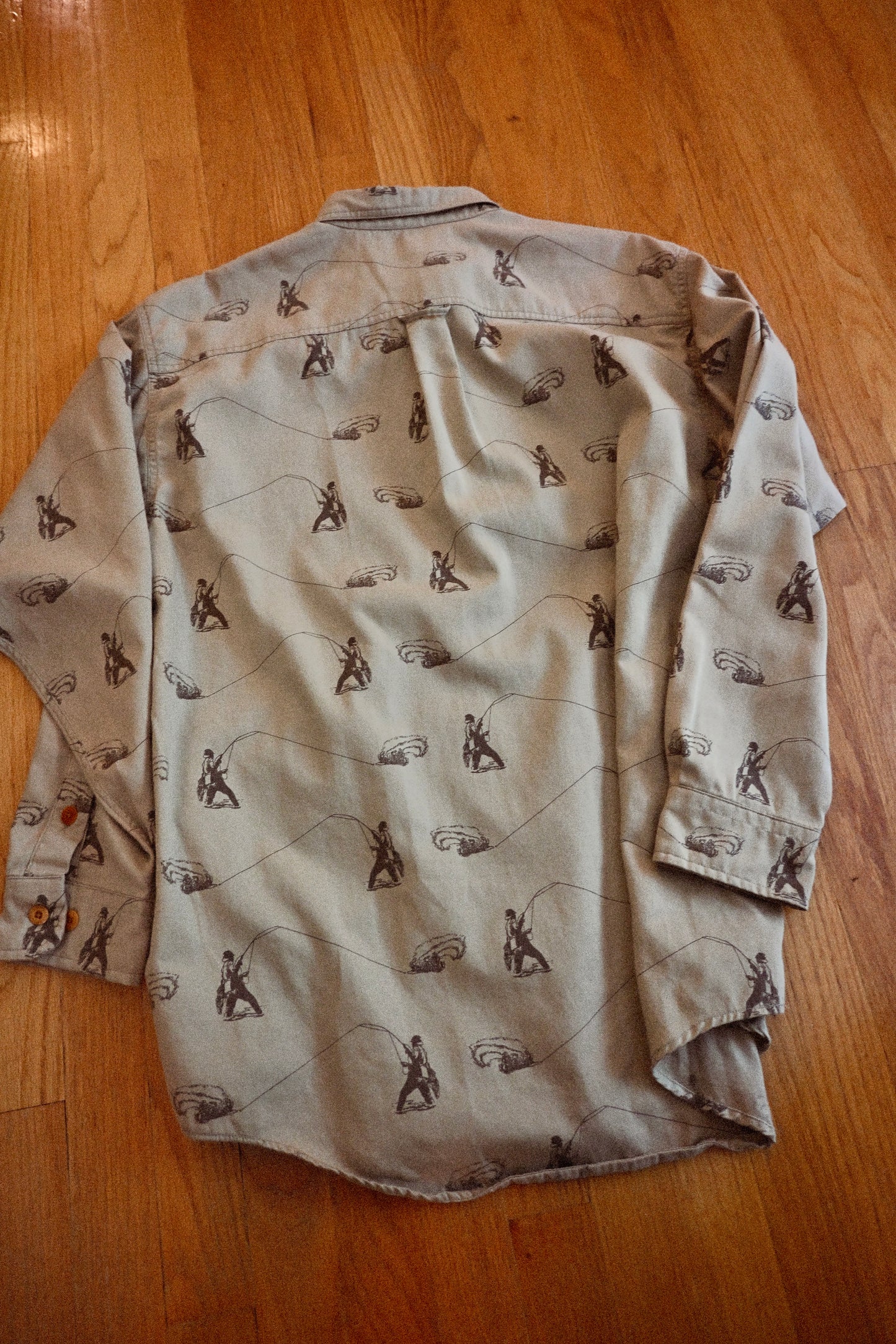 Vintage Orvis Angler All Over Shirt - L