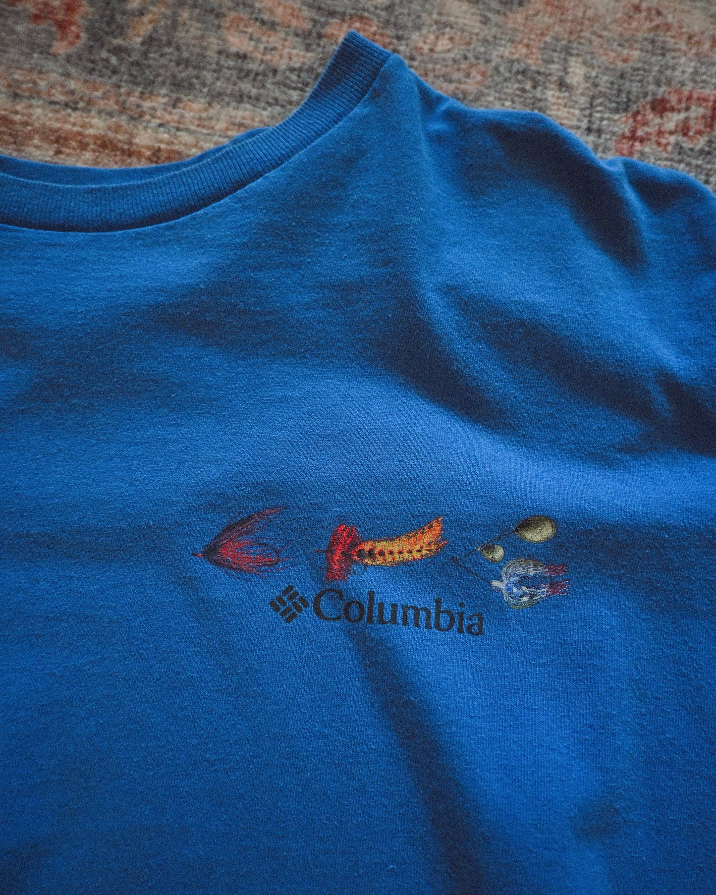 Distressed Columbia Periodic Table of Fish Lures & Flies T - XL