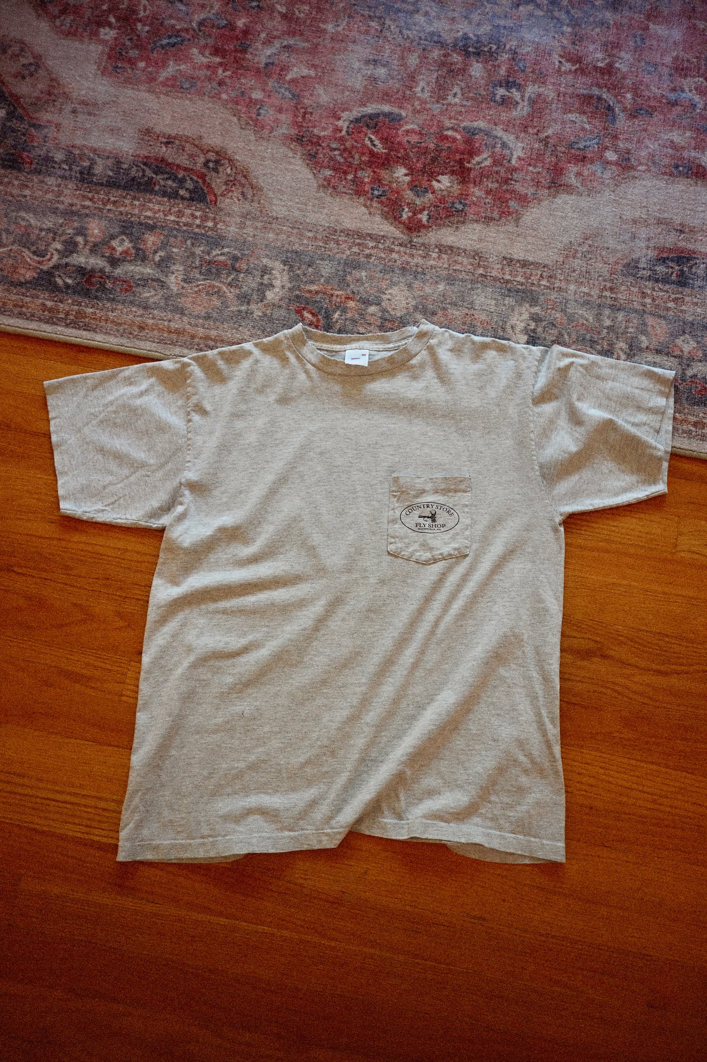Country Store Fly Shop T - XL
