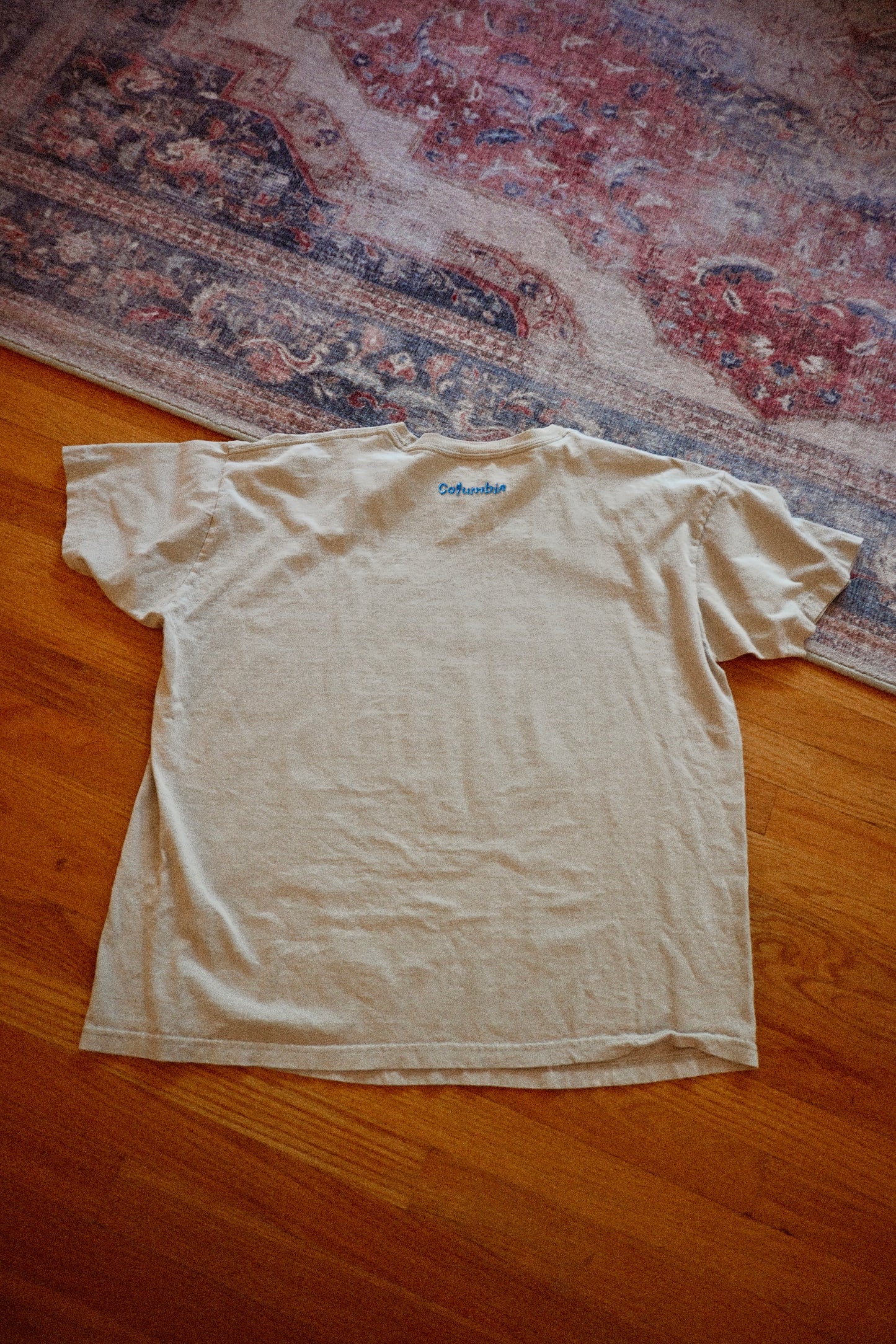 Distressed Fatal Attraction Columbia T - XL