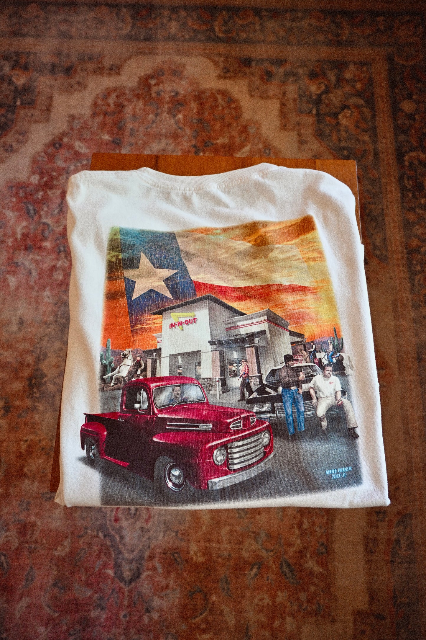 In-N-Out Texas T - XXL
