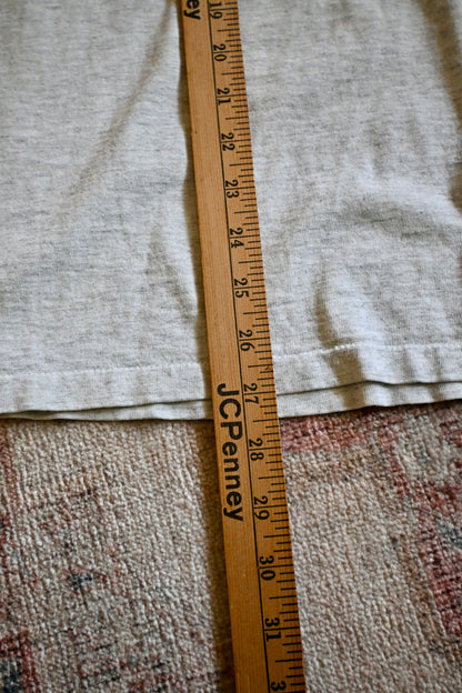 Distressed Van Heusen T - XL