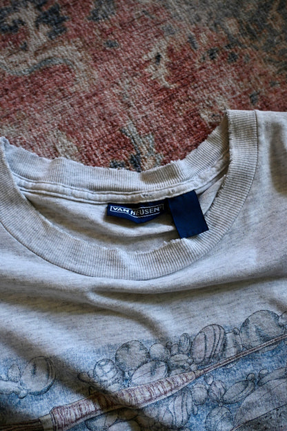 Distressed Van Heusen T - XL