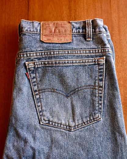 Made in USA 90s Men’s Levi 505 - 38 x 32