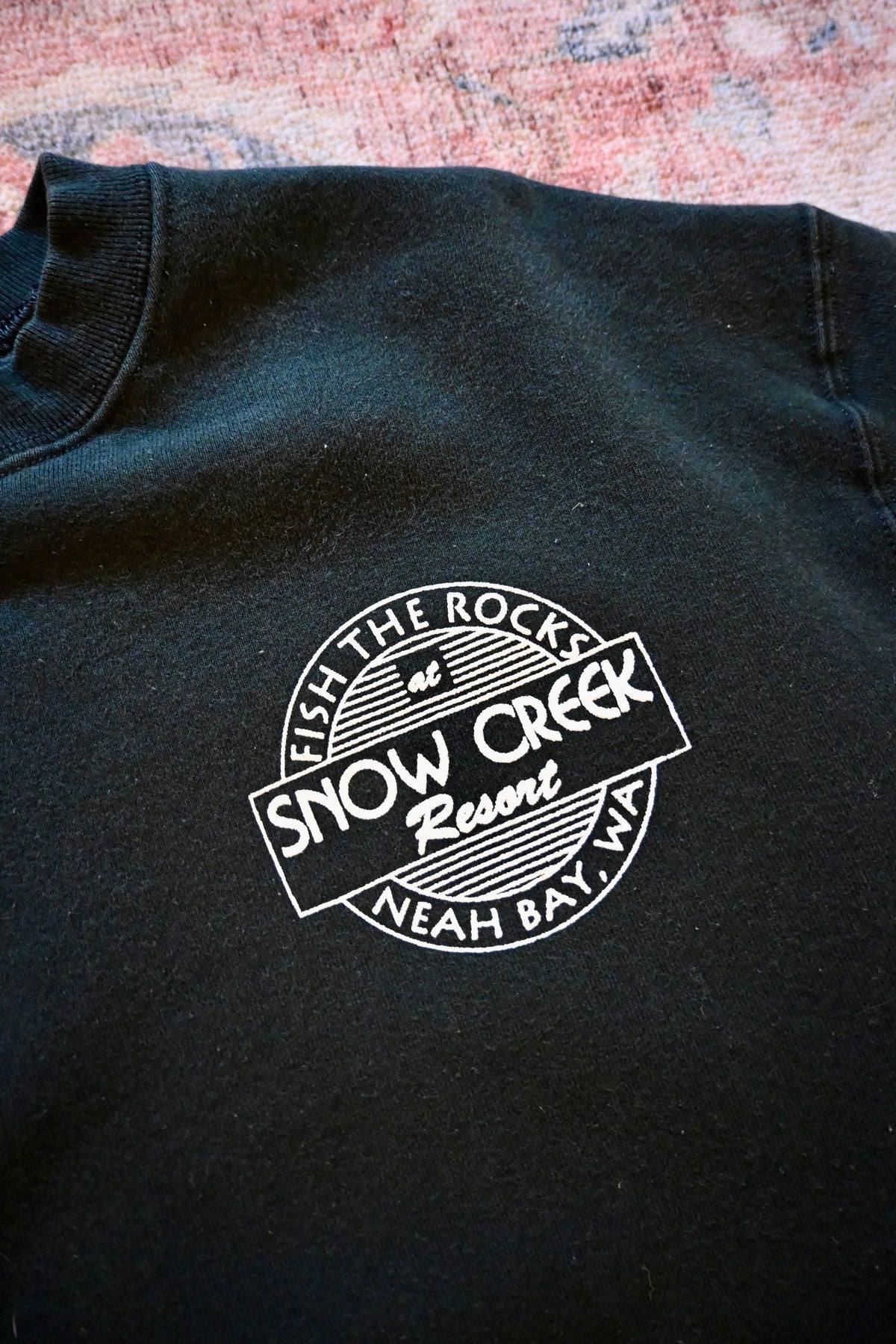 Fish the Rocks Snow Creek Sweatshirt - L