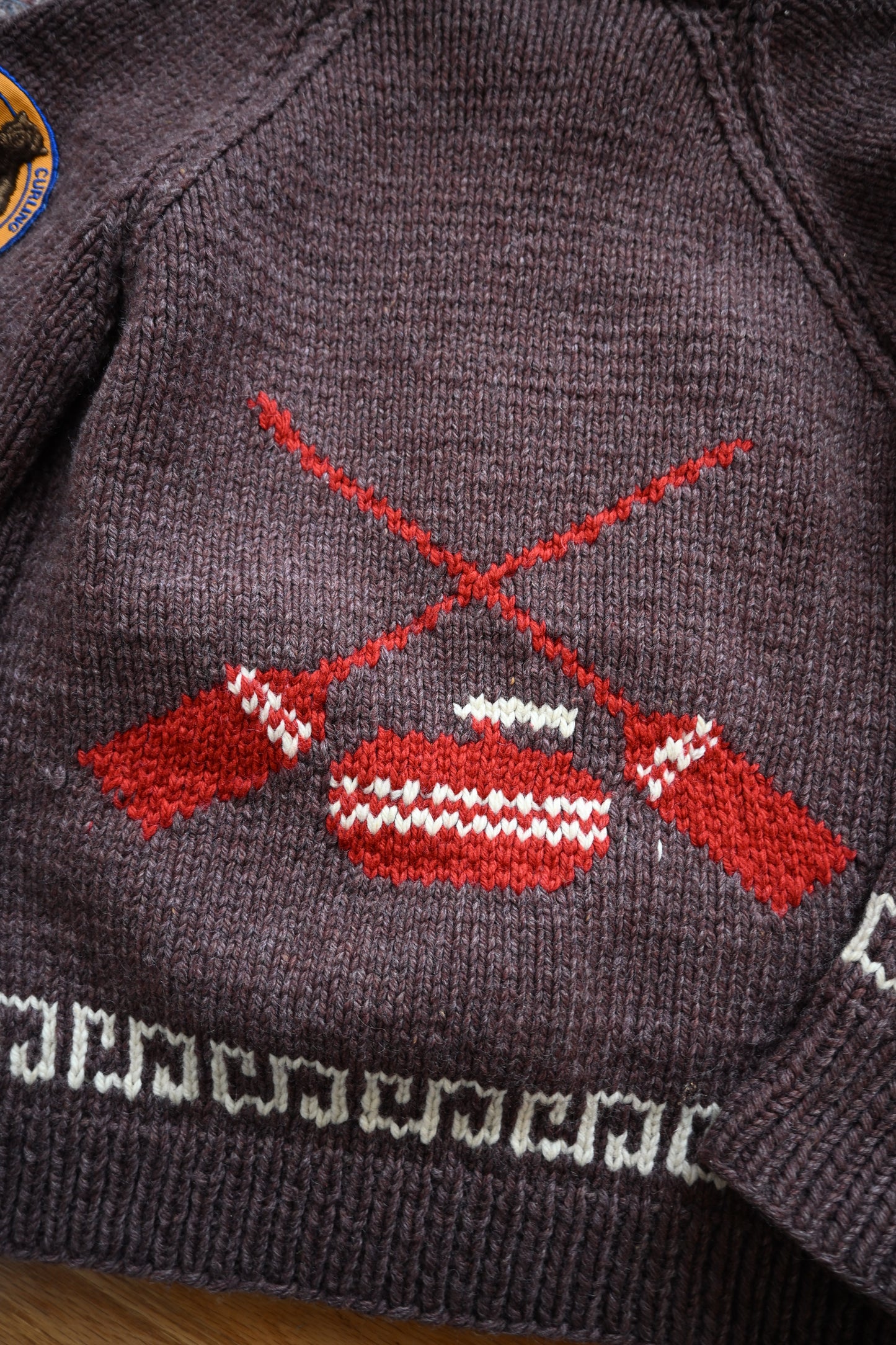 Vintage 1960 Curling Cowichan Sweater - L