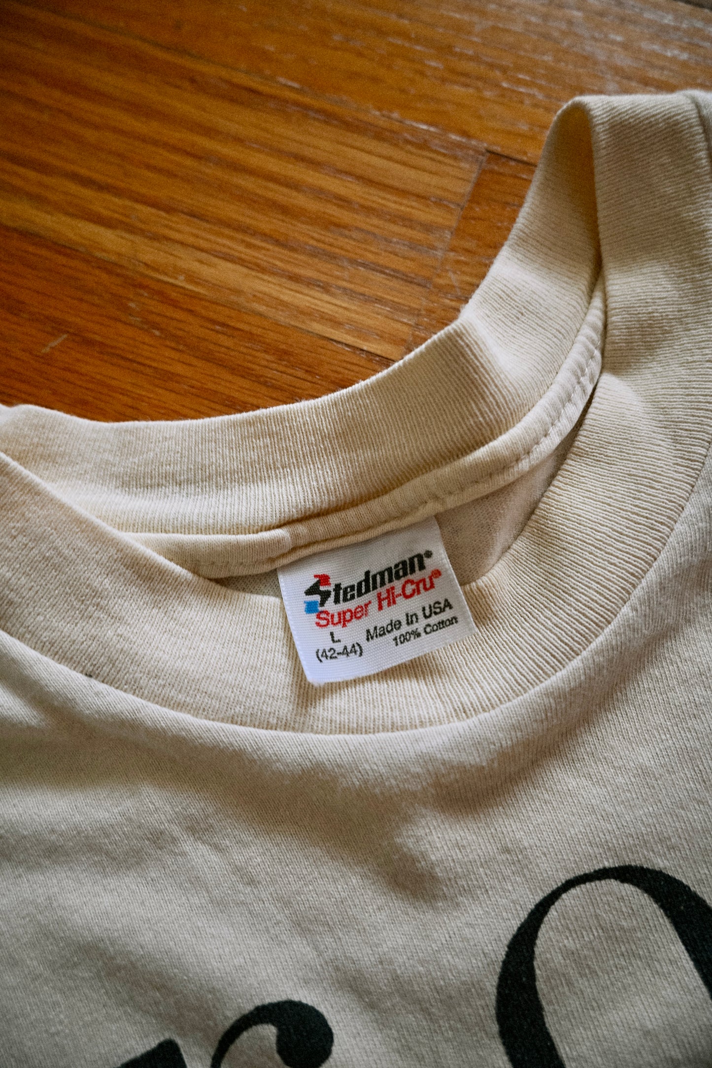 80s distressed trout tee - L