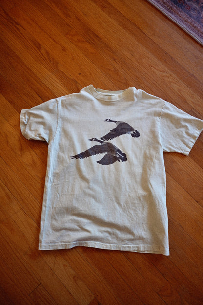 Distressed Liberty Graphics Geese T - L