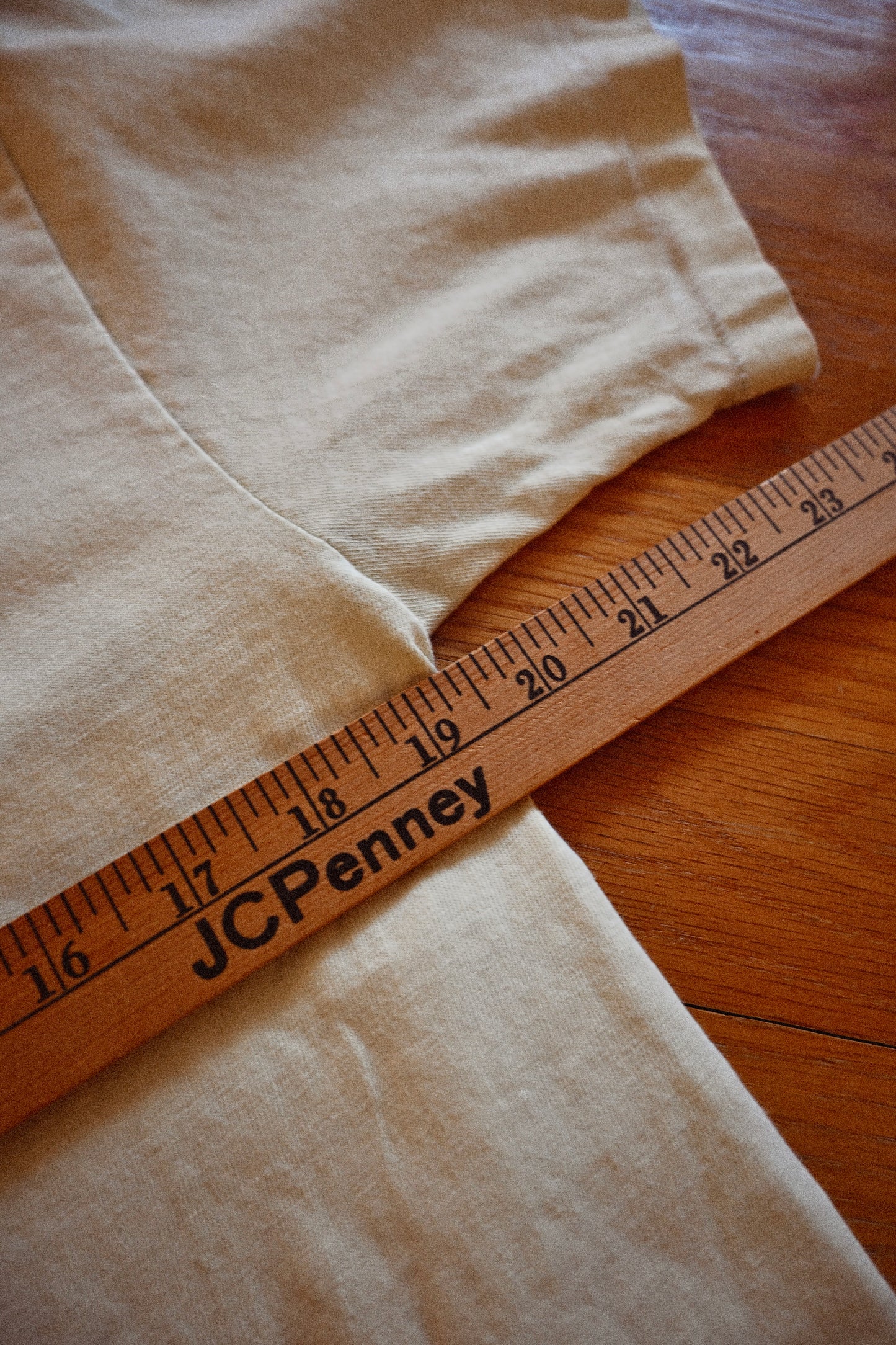 Distressed Liberty Graphics Geese T - L