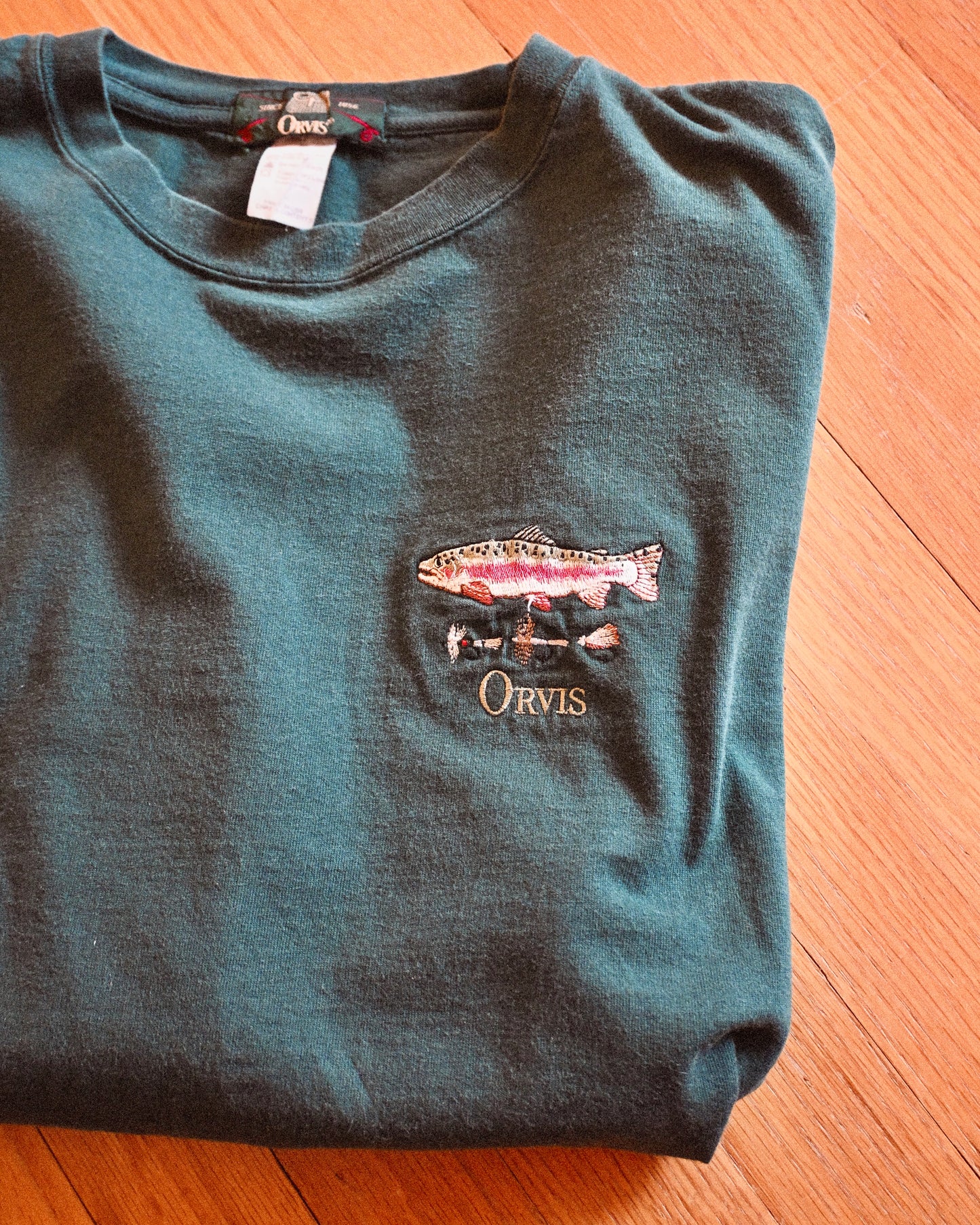 Orvis Embroidered Rainbow Trout T - XL