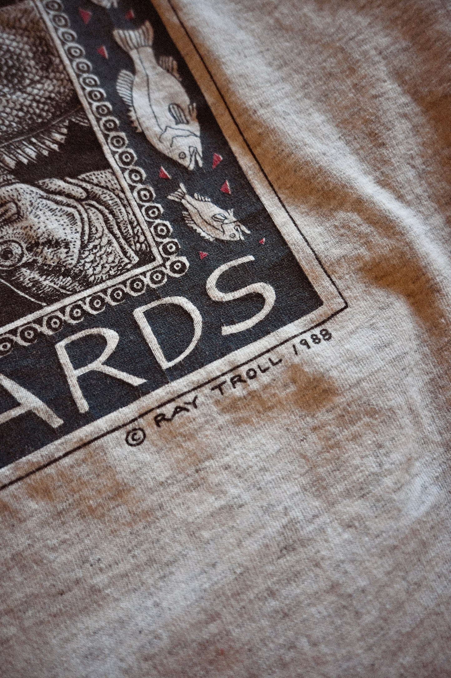 Bass Backwards T - L