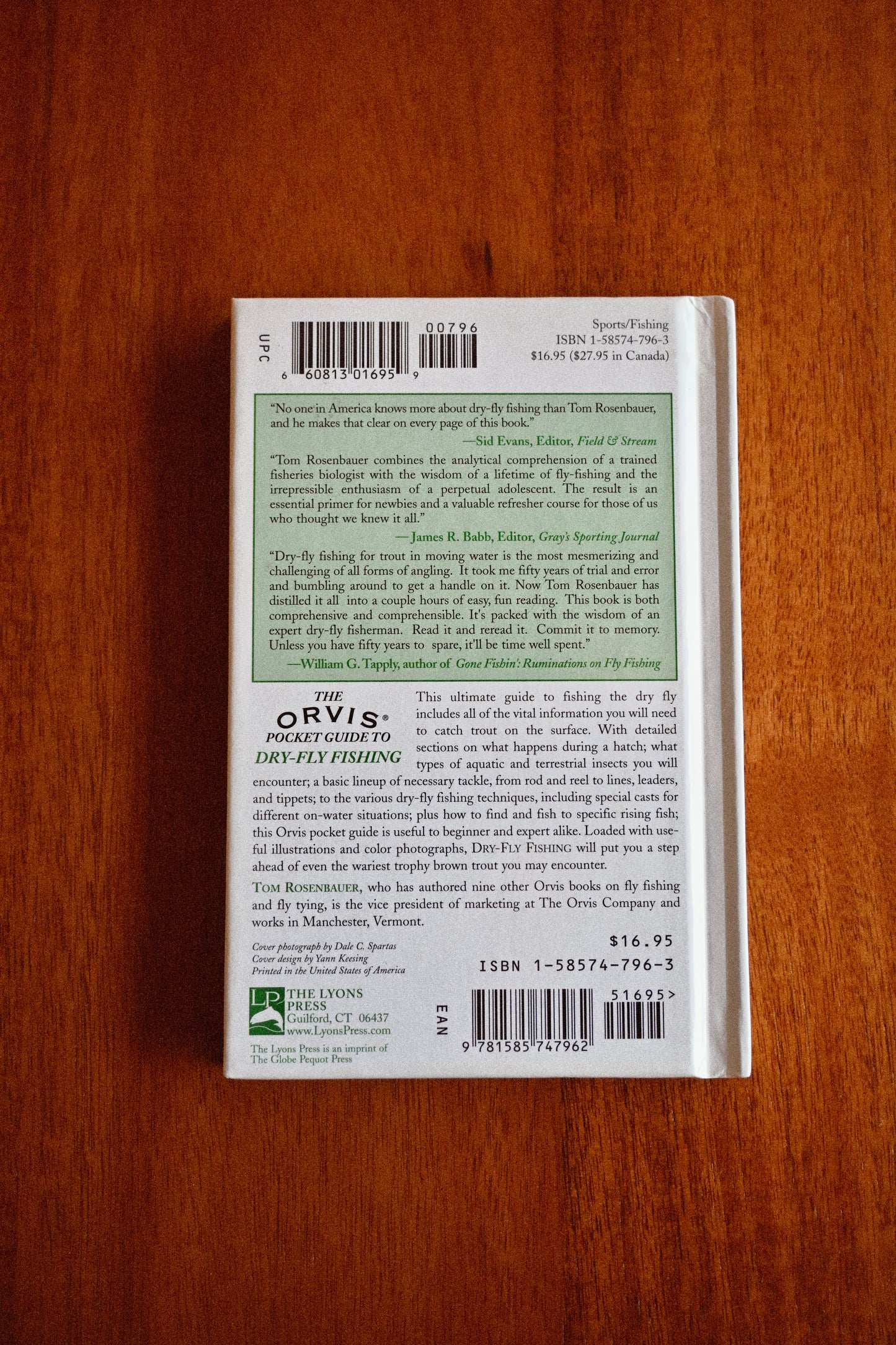 The Orvis Pocket Guide to Dry-Fly Fishing - Tom Rosenbauer