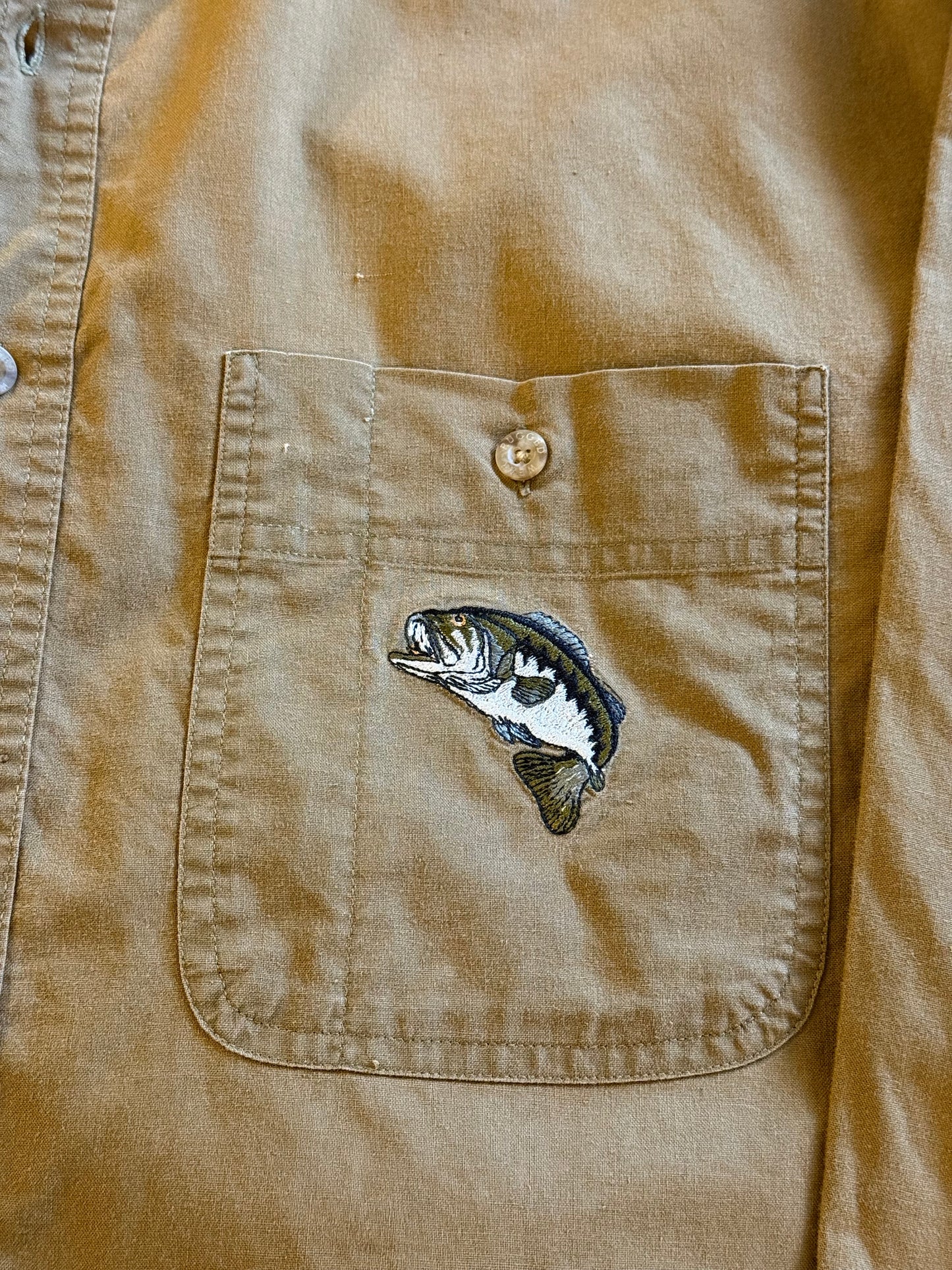 Wrangler Rugged Wear Bass Button Up - XL