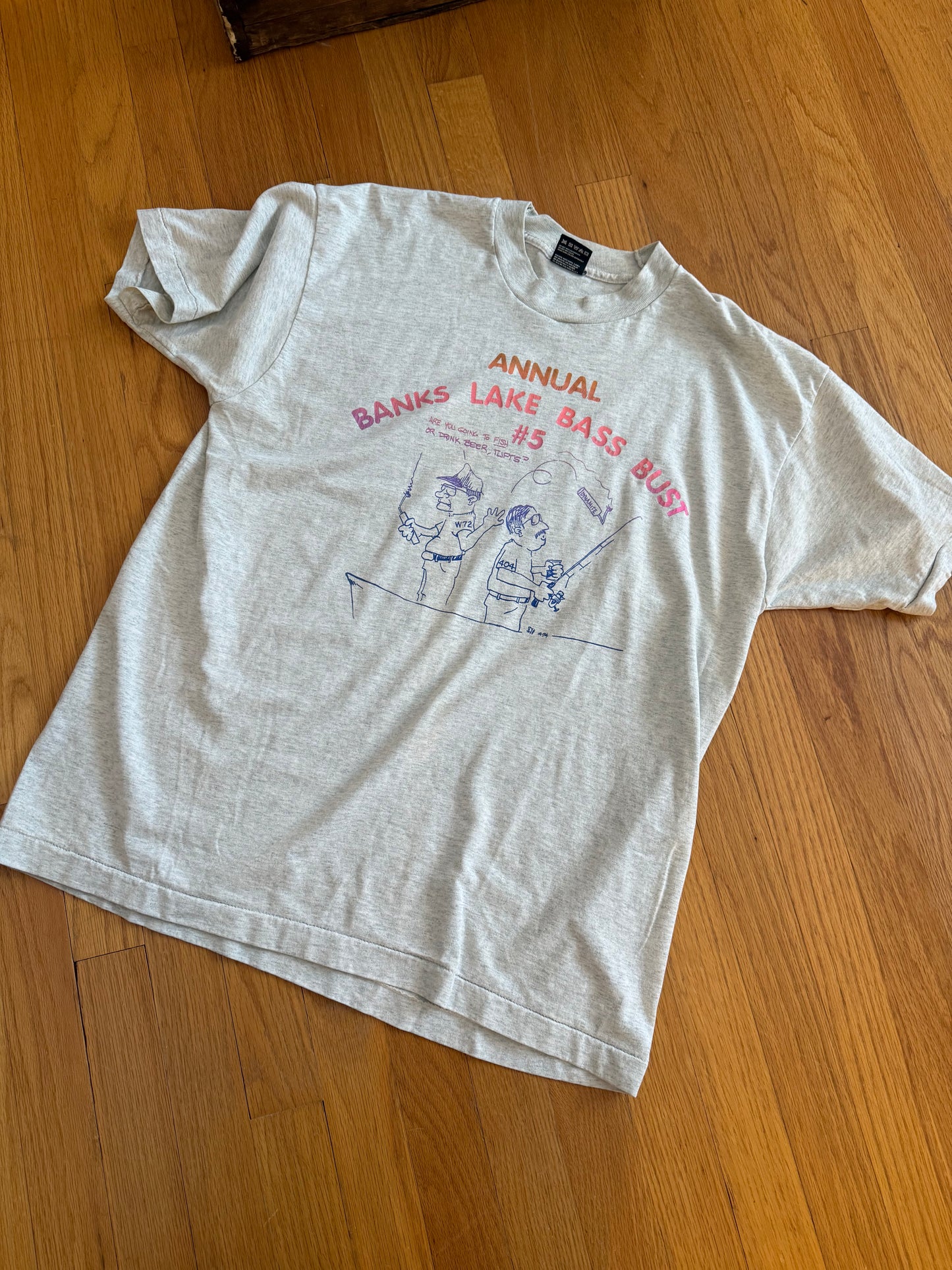 Vintage Bass Bust T - XL