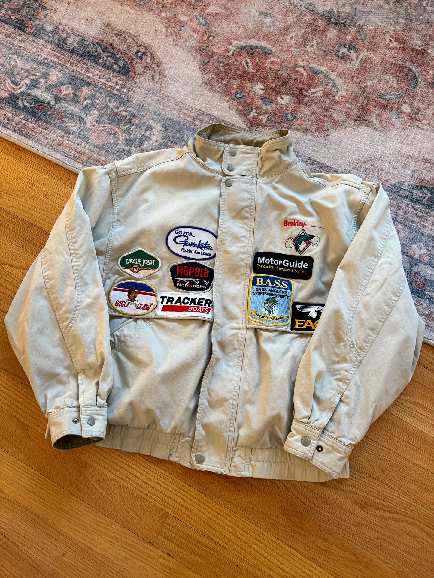 Distressed Fishing Patch Jacket - L
