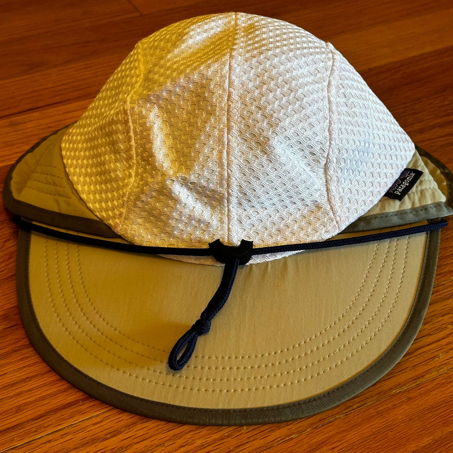 Vintage Patagonia Mesh Duck Bill Sun Hat - M