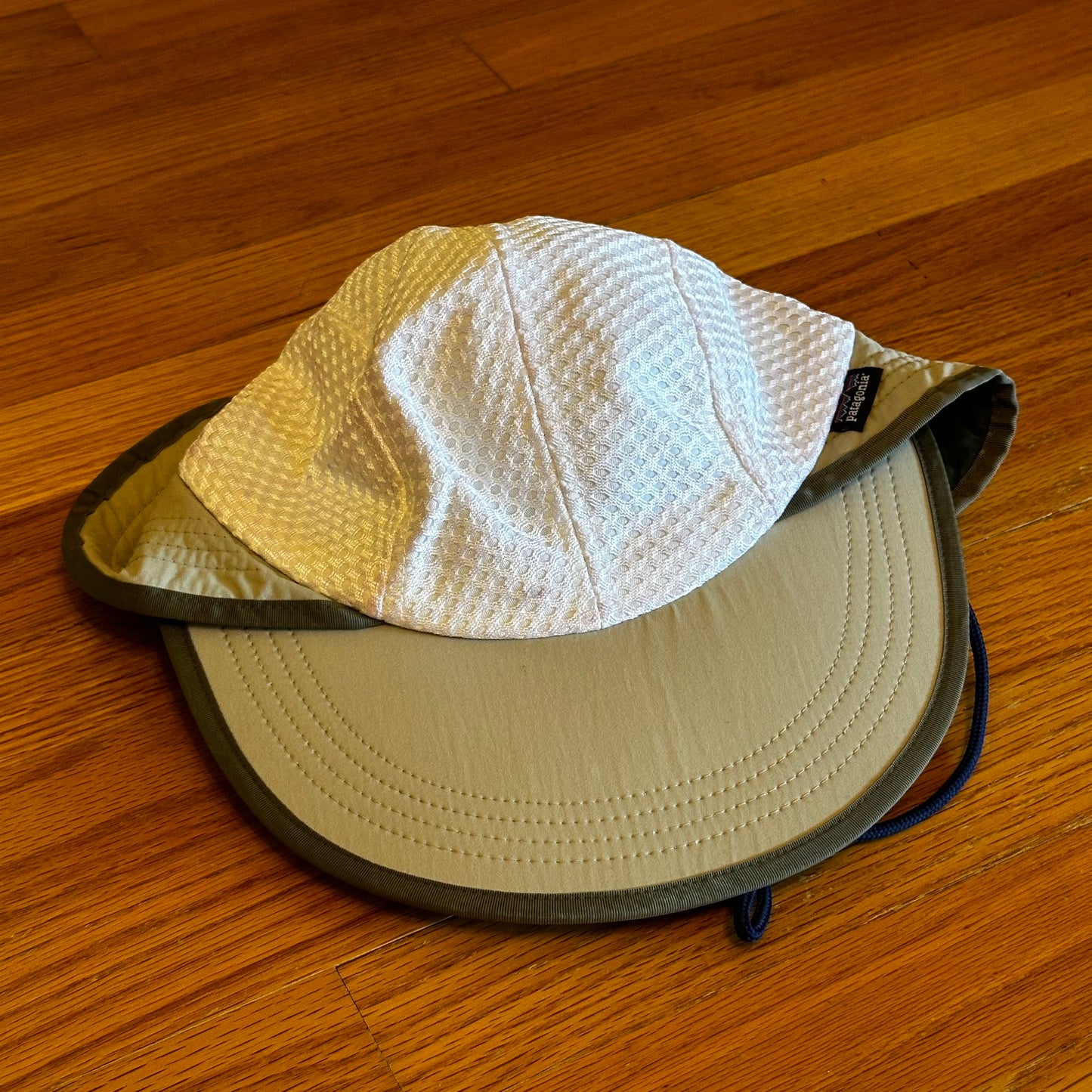 Vintage Patagonia Mesh Duck Bill Sun Hat - M