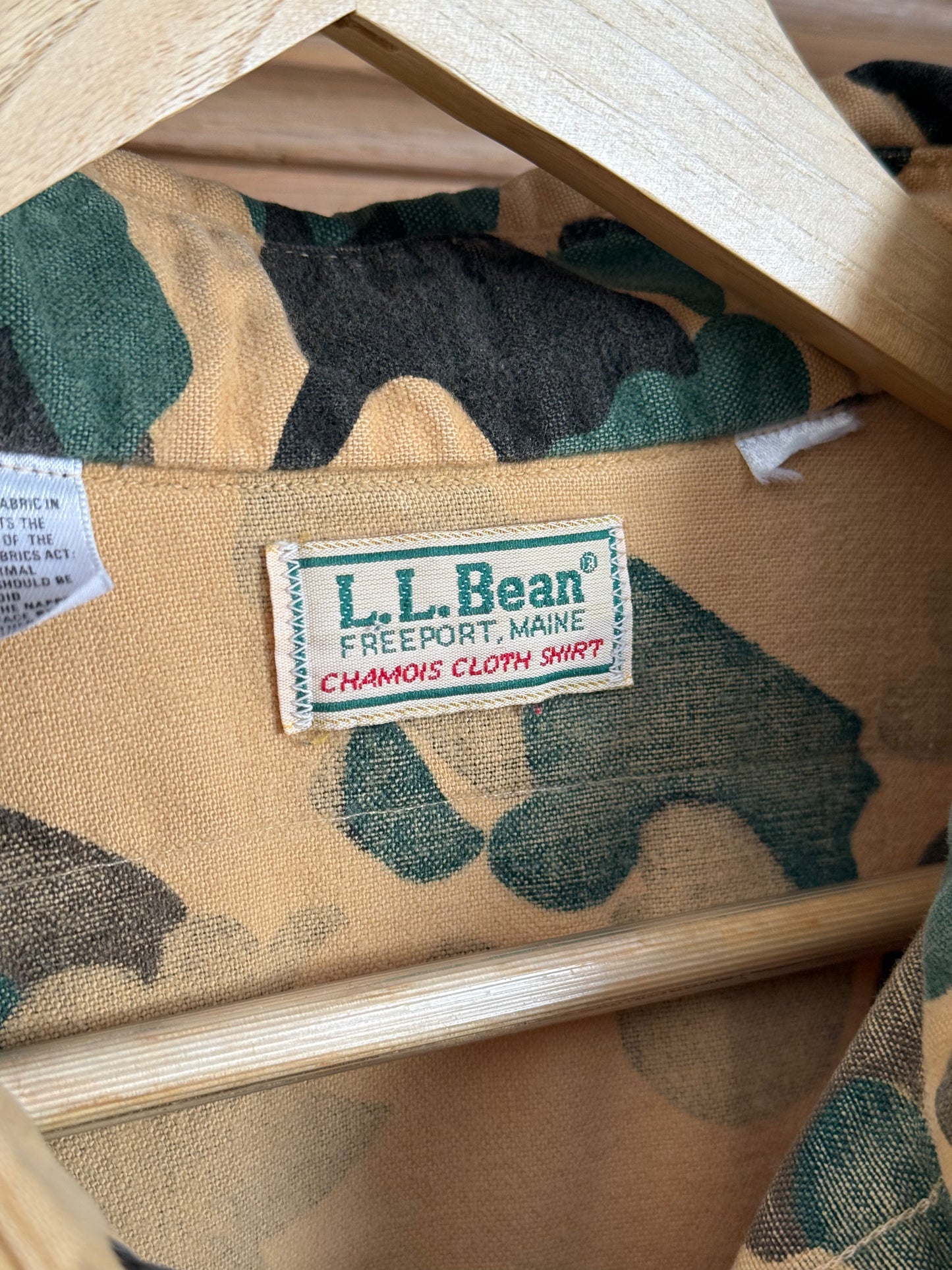 L.L.Bean Duck Camo Chamois Shirt - XL