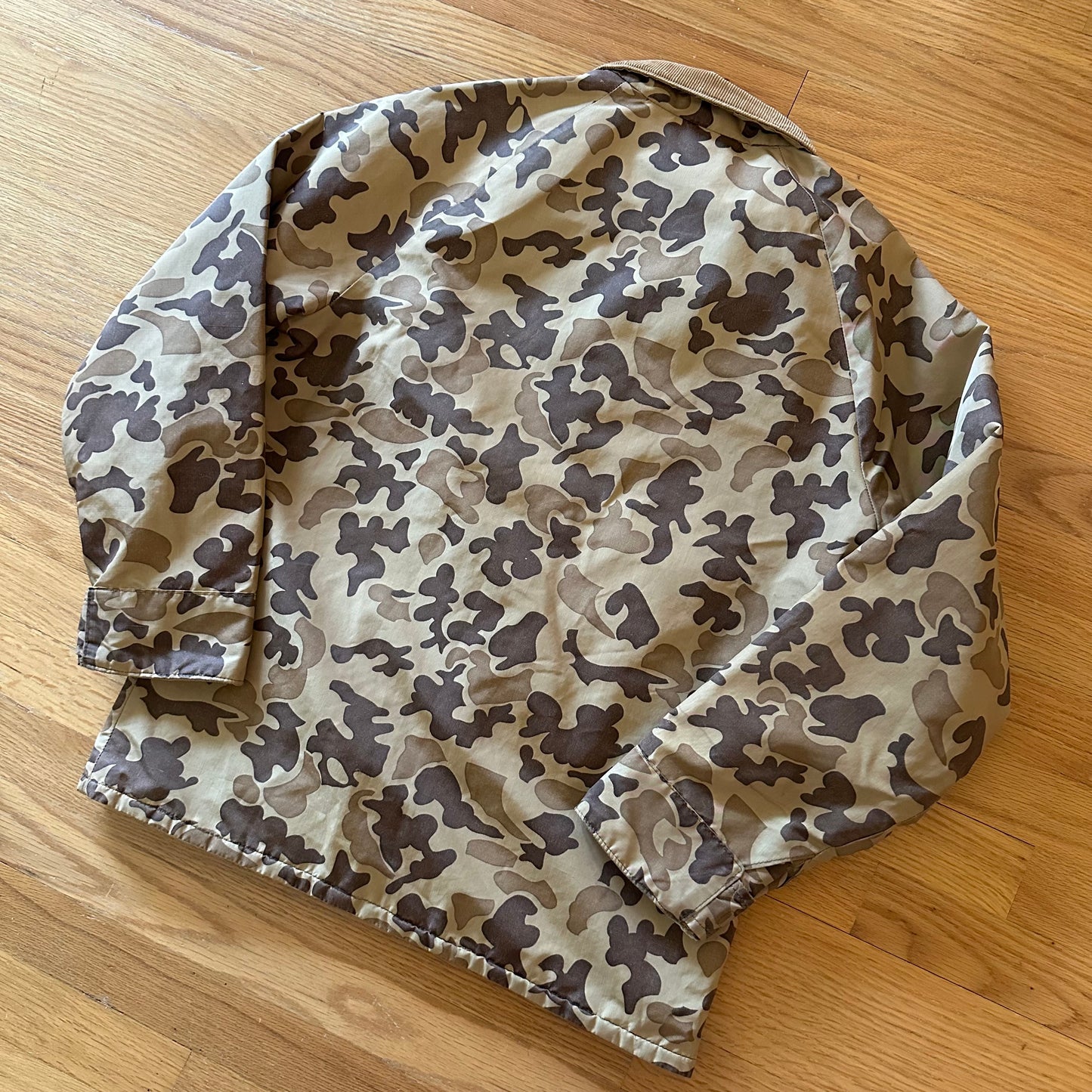 Vintage Orvis Camo Jacket - S (Missing Zipper Slider)