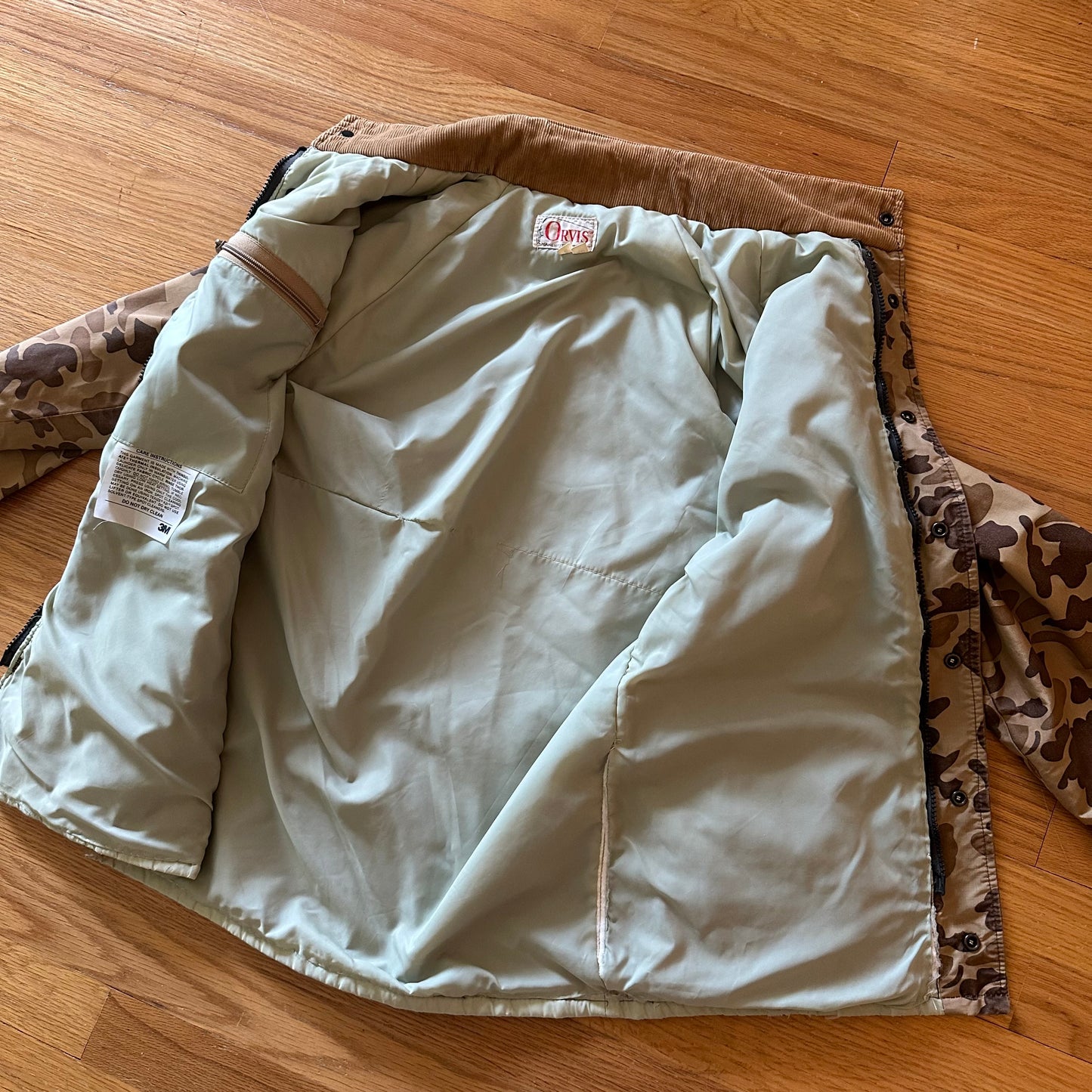 Vintage Orvis Camo Jacket - S (Missing Zipper Slider)