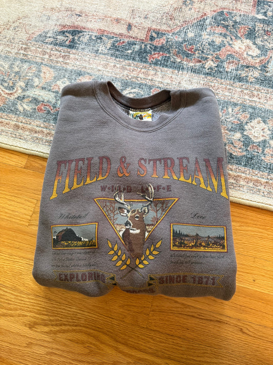 Field & Stream Distressed Wild Life Buck Sweatshirt - XL