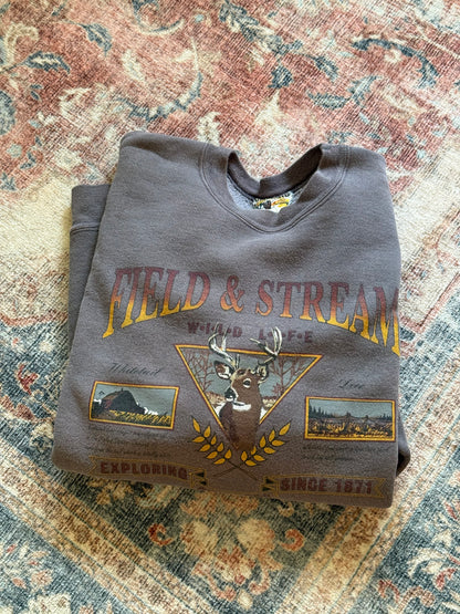 Field & Stream Distressed Wild Life Buck Sweatshirt - XL