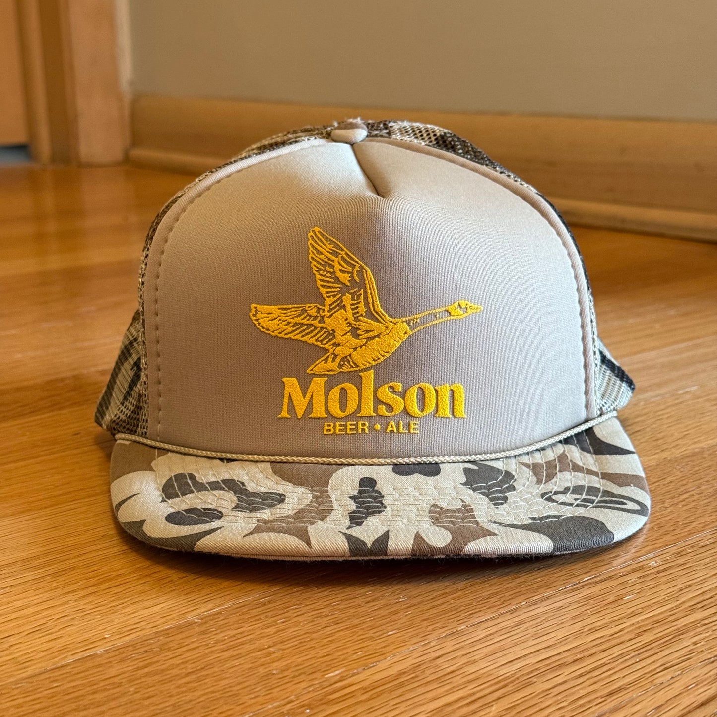 Vintage Moslon Goose Trucker